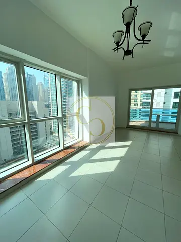 Spacious 2BR in Marina | BEST OFFER | Metro Access