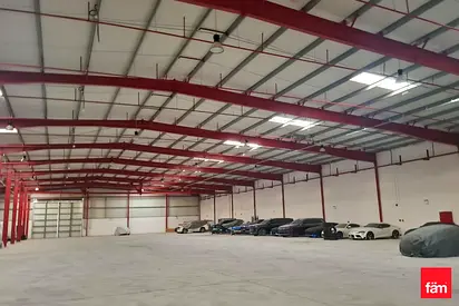 Huge Warehouse | Prime Location | High Ceiling