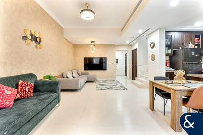 Extended | Landscaped | Vacant on Transfer