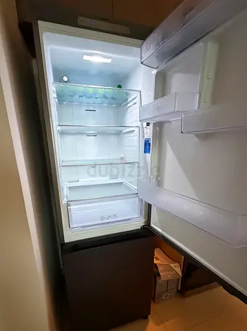 Samsung Bespoke Refrigerator with bottom Freezer in Dubai Hills - Great Condition - Two Doors