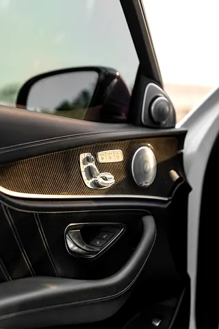 2018 Mercedes-BENZ E-CLASS 缩略图 10