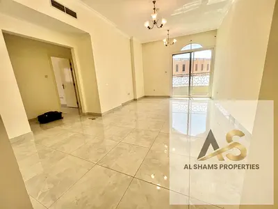 Well Designed 2bhk !! 3 Full Bathrooms Family Building