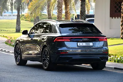 Audi Q8 55 TFSI quattro S line Black Edition, миниатюра 3