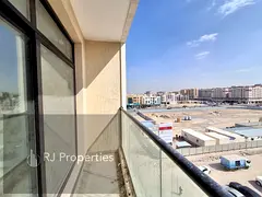 Brand new building - 2 BR apartment - balcony - family building
