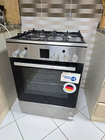 Bosch gas cooking range