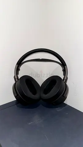 Audeze Maxwell Wireless Gaming Headset – PS/PC – Mint Condition