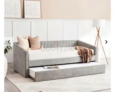 Pan honey Grey Fabric Daybed with Trundle — Modern Sofa Bed in Good Condition