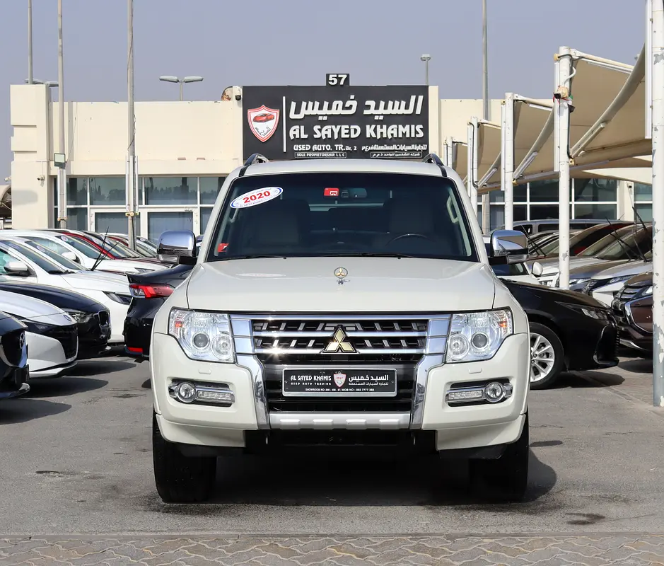Mitsubishi Pajero 2020 — photo 1 of 20