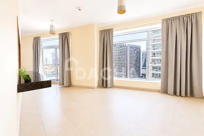 Large 1BR Downtown | Balcony | 2 Bath