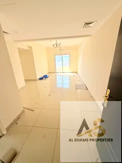 3BR Unit With MasterRoom Balcony Wardrobes Parking