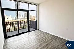 Studio | Vacant | Integrated Appliances