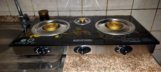 Krypton 3-Burner Gas Stove - Glass Top, Used, Working