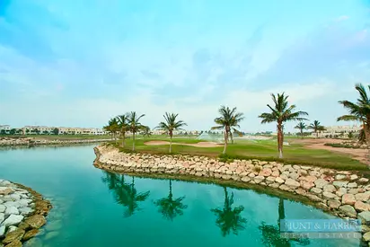 Studio For Rent in Al Hamra - Lagoon View - Top Floor - Upcoming