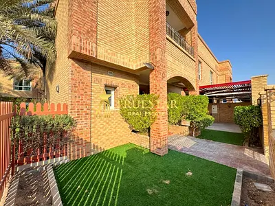 RENOVATED 4BR+MAIDS PRIVATE GARDEN SEMI DETACHED VILLA