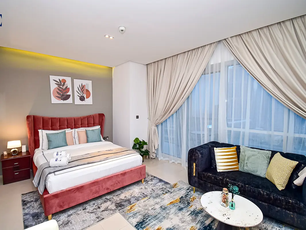 Mid Floor | Fully Furnished | 12 Cheques