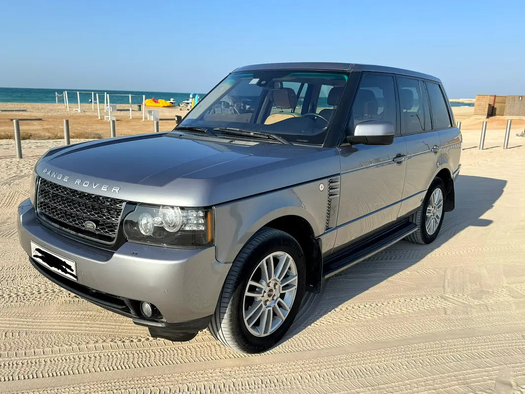 Land Rover Range Rover 2012 — photo 1 of 13