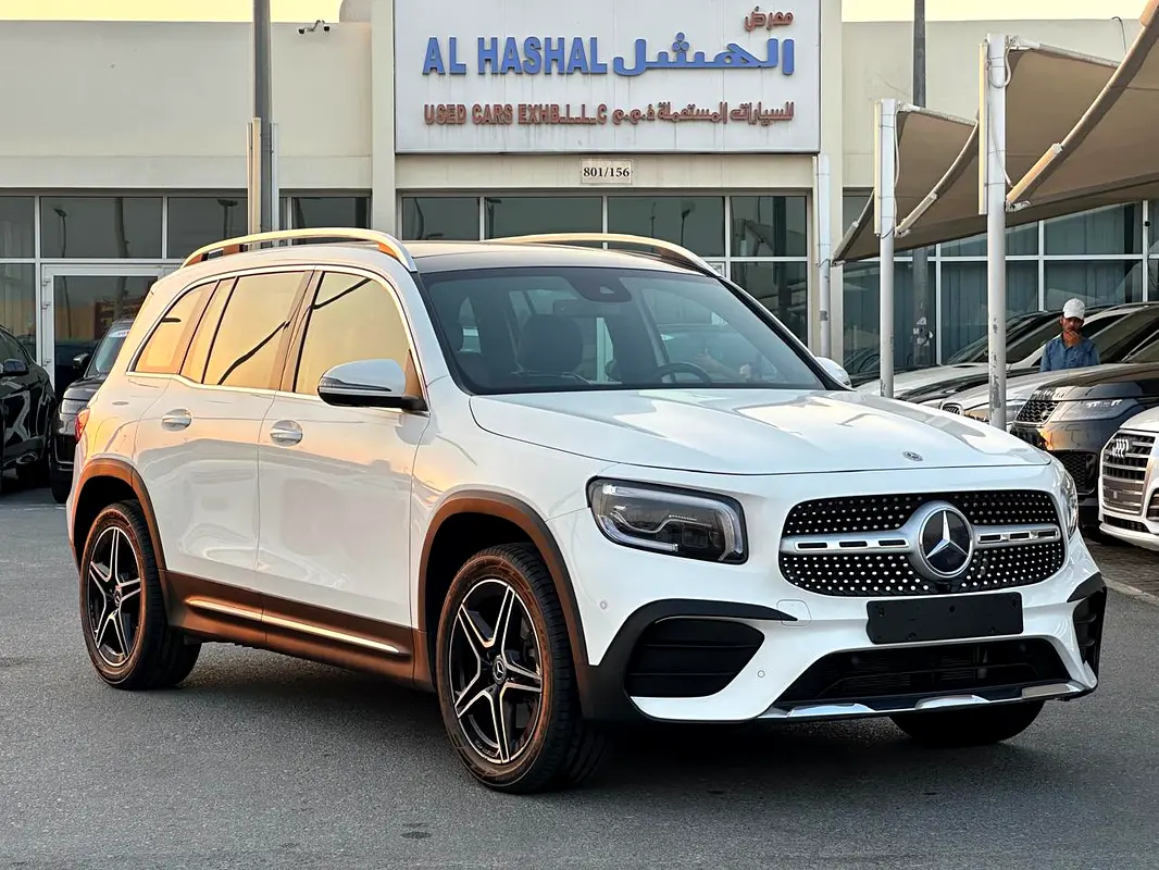 Mercedes-Benz GLB-Class 2021 — photo 1 of 20