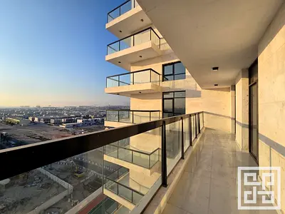 Brand new | Vacant | High Floor
