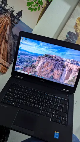 Dell latitude core i5 8gb/320gb in 290aed