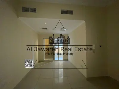 كود 2141 حالة العقار: للإيجار السنوي نوع العقار: شقة الموقع: عجمان – النعيمية 1 مقابل مدرسة الحكمة المساحة: 1140 قدم مربع تفاصيل  الشقة:  شقة  مميزة