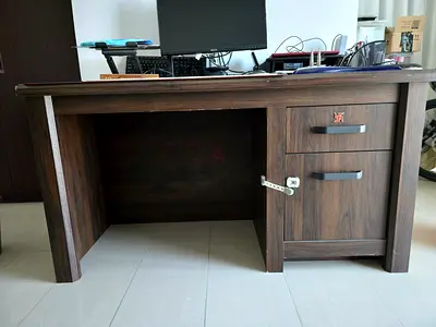 Wooden study table