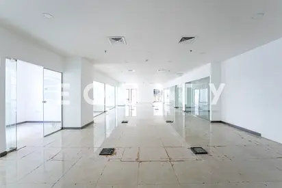 Grade A Tower | 12 Parking Spaces | Vacant