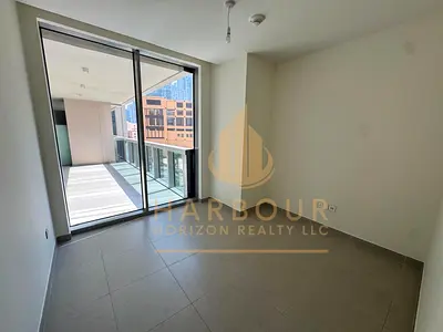 Ready to Move | Low Floor | Multiple Cheques