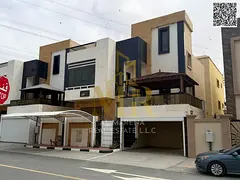 Al-Haliou Villa, 2 floors and a roof, 5 master bedrooms, 3014 sq ft, including electricity, water an