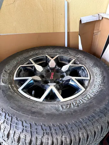 GMC rims and tyres brand new