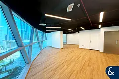 Modern Finish | DIFC | Fitted Office