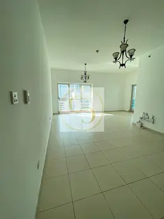 Spacious 2BR in Marina | BEST OFFER | Metro Access