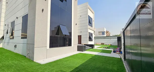 For sale, a new villa for the first inhabitant in the Emirate of Sharjah, Hoshi area, a very convenient location, all services available in the area.