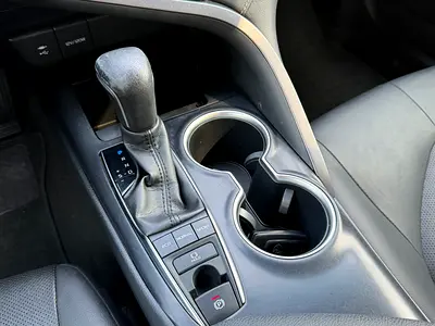 صورة 15 لـ 2019 Toyota CAMRY