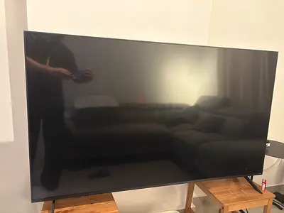 65-inch Smart LG TV in excellent working condition only two month + warranty