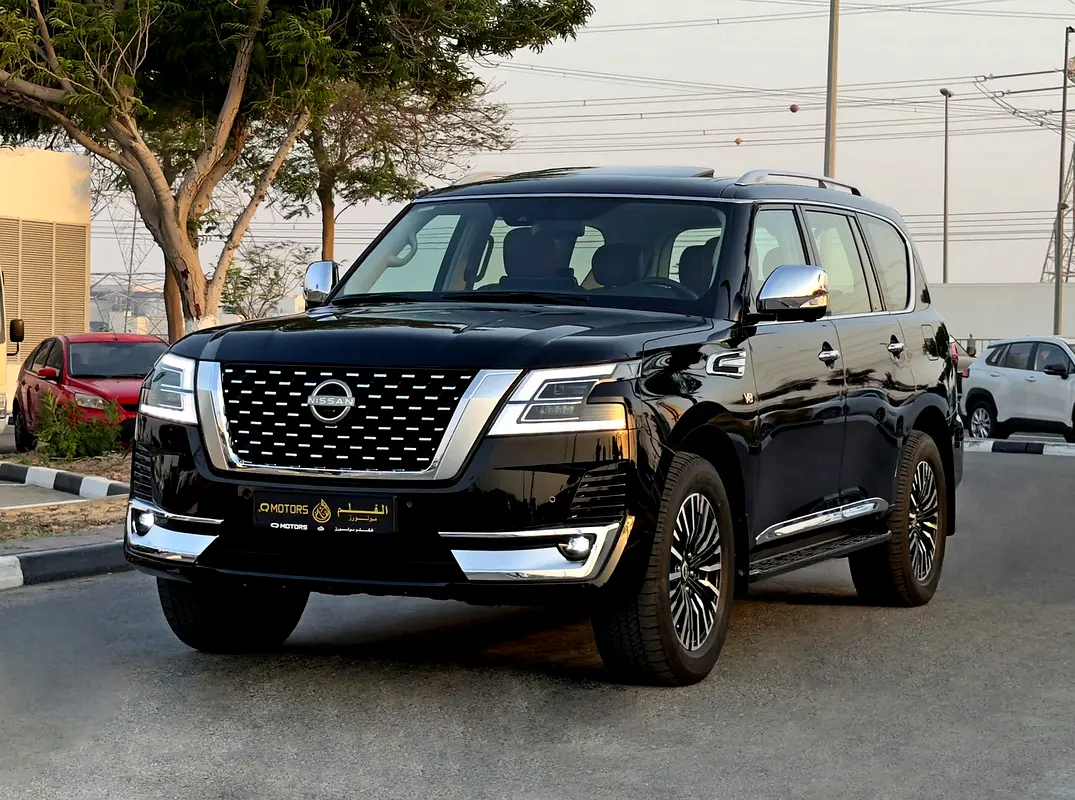 Nissan Patrol 2023 — photo 1 of 14