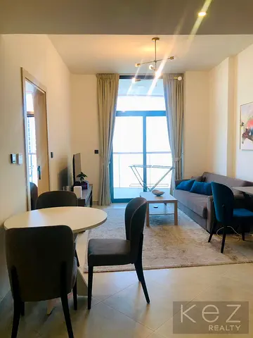 Vacant Fully Furnished 1BR with Balcony & Pool View | 4 Cheques | Binghatti Avenue