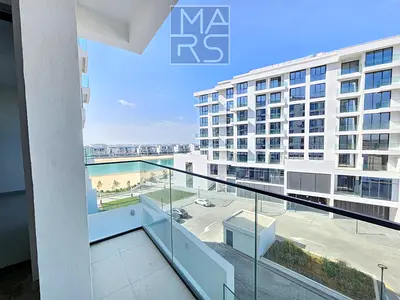 WATERFRONT-1BHK BRAND NEW-BEACH ACCESS-FOR RENT