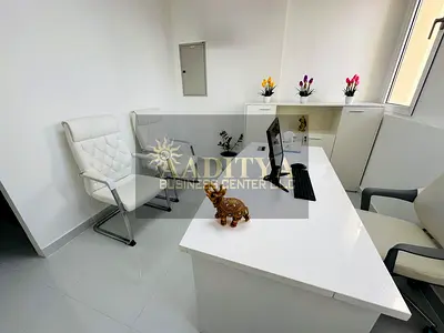 ⁠Beautiful Office | direct from Owner | ⁠near to Metro Station