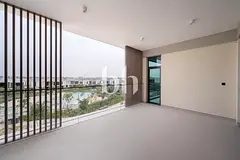 Pool + Park Facing | Genuine Listing | Upgraded