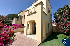 Full Lake View | 4E | Excellent Condition
