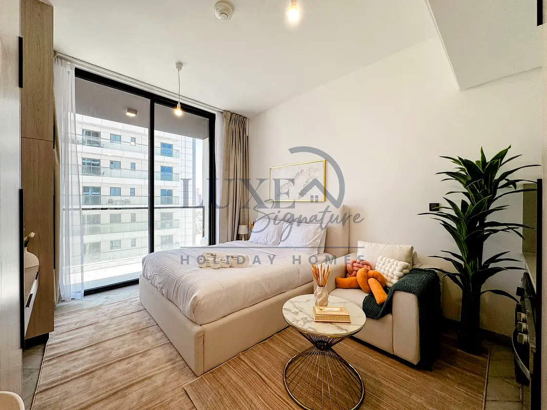 LAVIOUSLY FURNISHED STUDIO || READY TO MOVE IN || CALL US NOW