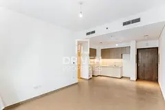 Ready to move in | Bright and Modern | Prime Location