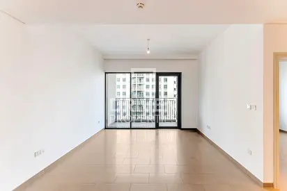 Ready to move in | Bright and Modern | Prime Location