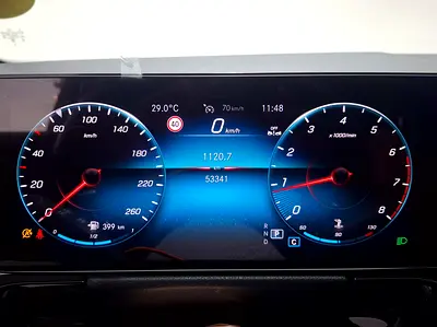 صورة 15 لـ 2023 Mercedes-BENZ GLA