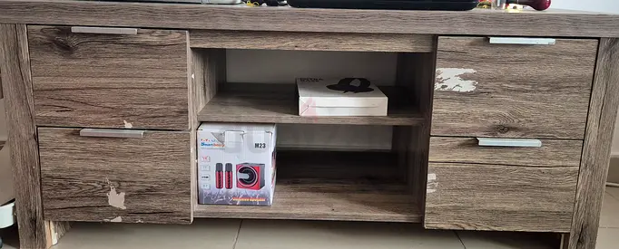 Tv table