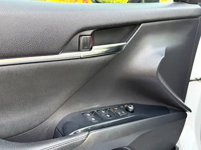 صورة 17 لـ 2019 Toyota CAMRY