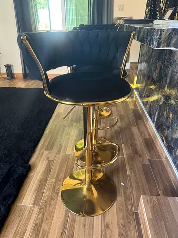 4 Black Bar Stools – Light Luxury Velvet Design (Gold Frame)