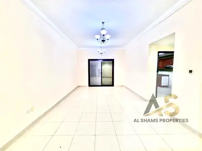 Spacious / 2 BHK / Balcony / Parking