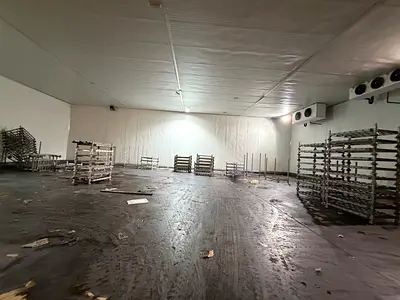 Spacious Warehouse | Prime Location | DIP