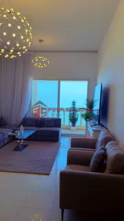 Modern &amp; Cozy 2BR Sea View | High Floor | Furnished | Royal Breeze 4